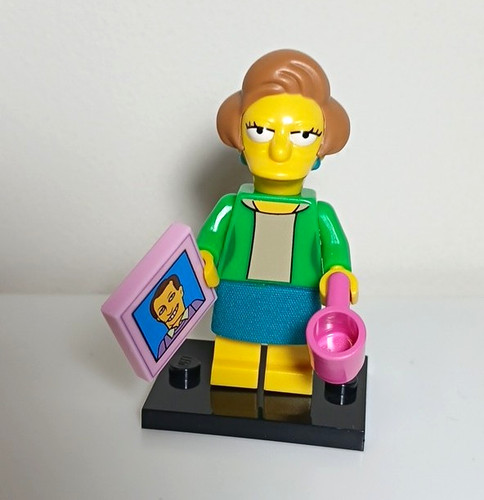 Lego the simpsons edna - simpsons,