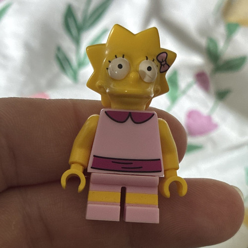 Lego lisa simpson minifigure - lego,