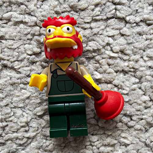 Lego groundskeeper willie - lego,
