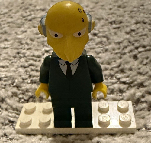 Lego burns minifigure the - lego,